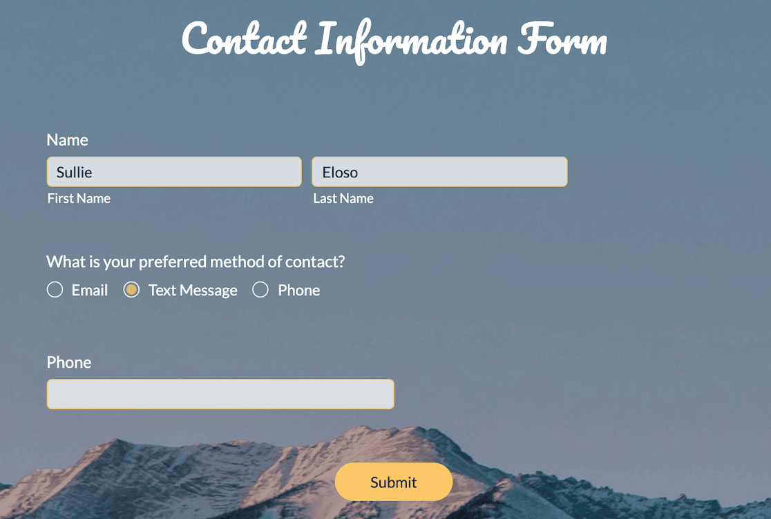Un formulario creado con Zoho Forms